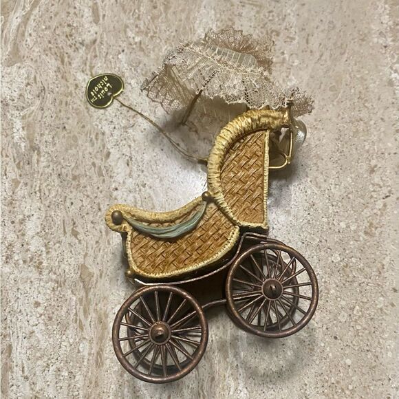 Louis Nichole Victorian Baby Carriage Ornament NIB - Picture 1 of 4